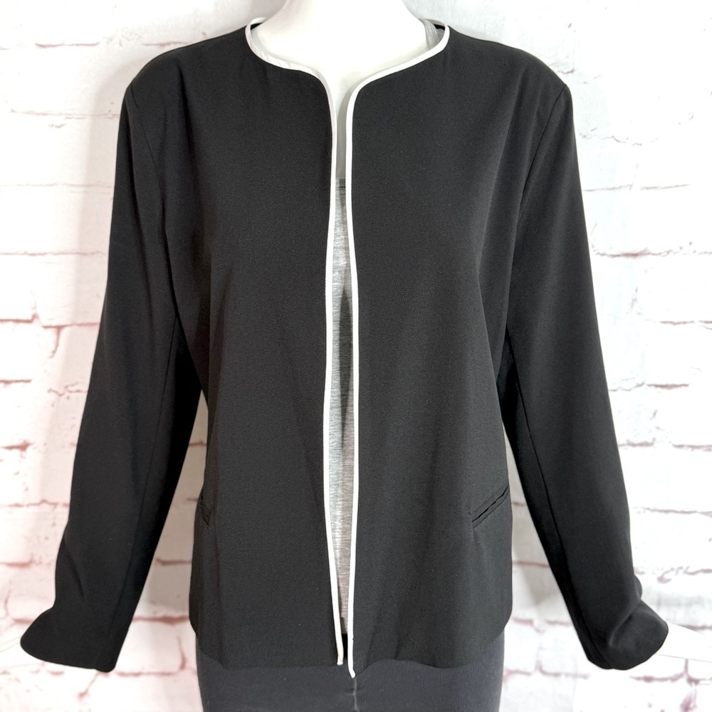 NY COLLECTION PETITE PL Black with White Piping Lightweight Open Front Blazer